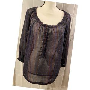 Ladies sheer American Eagle top size L, 3/4 sleeve